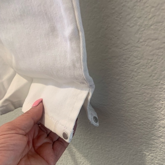 Gloria Vanderbilt, Amanda Capri pants - Picture 3 of 6